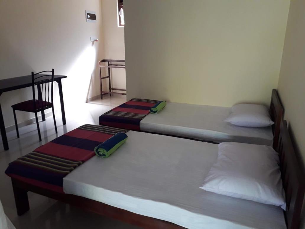 Blue Point Rest Hotel Tangalle Exterior photo